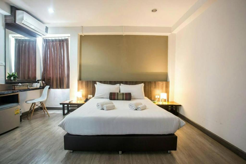 วีธรา บูธิคโฮเทล  Hotel อุดรธานี ภายนอก รูปภาพ